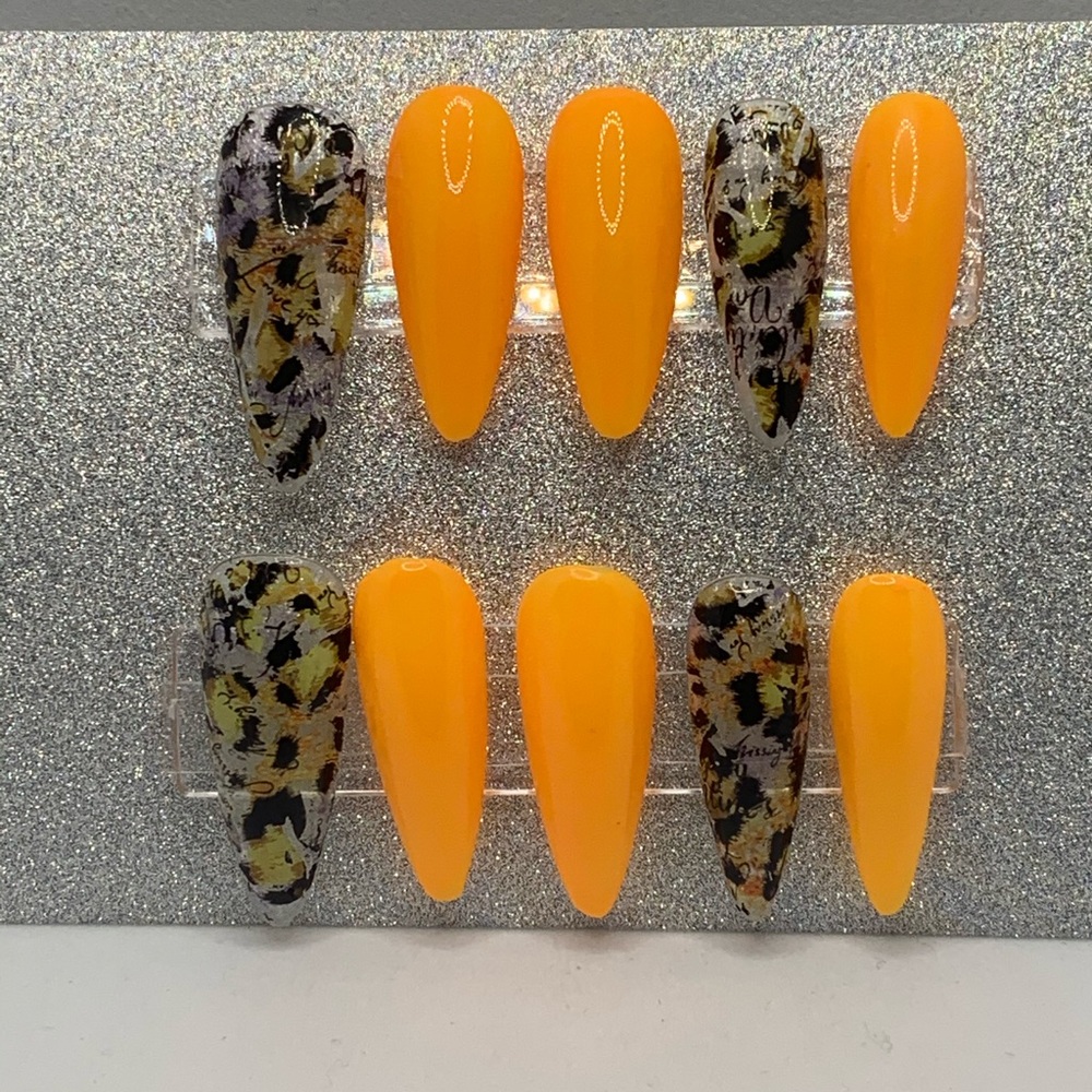 Stiletto Press on Nails